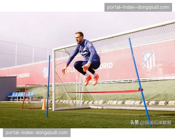 西甲联盟讨论引入新技术，用于更精确地评估定位球进攻中的跑位与阻挡。