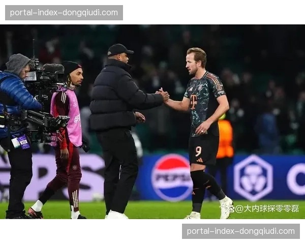 多家德甲俱乐部球探聚集观战地区联赛，重点关注年轻球员跑动数据