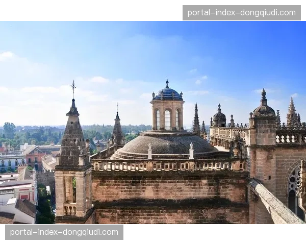 塞维利亚1-0小胜格拉纳达，恩内斯里头球制胜